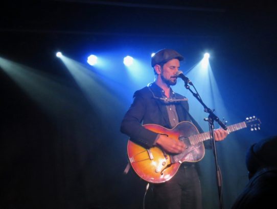 Gil Landry at The Borderline