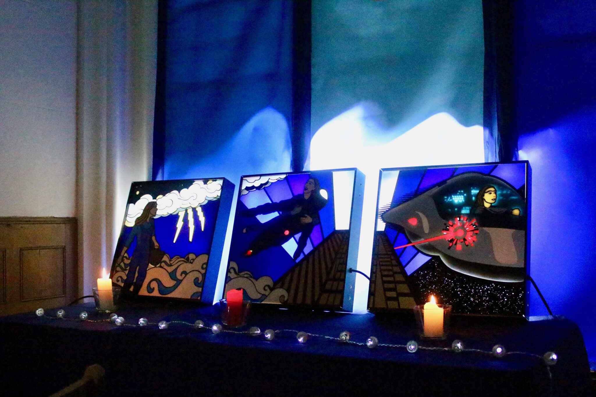 Fred Deakin lightboxes