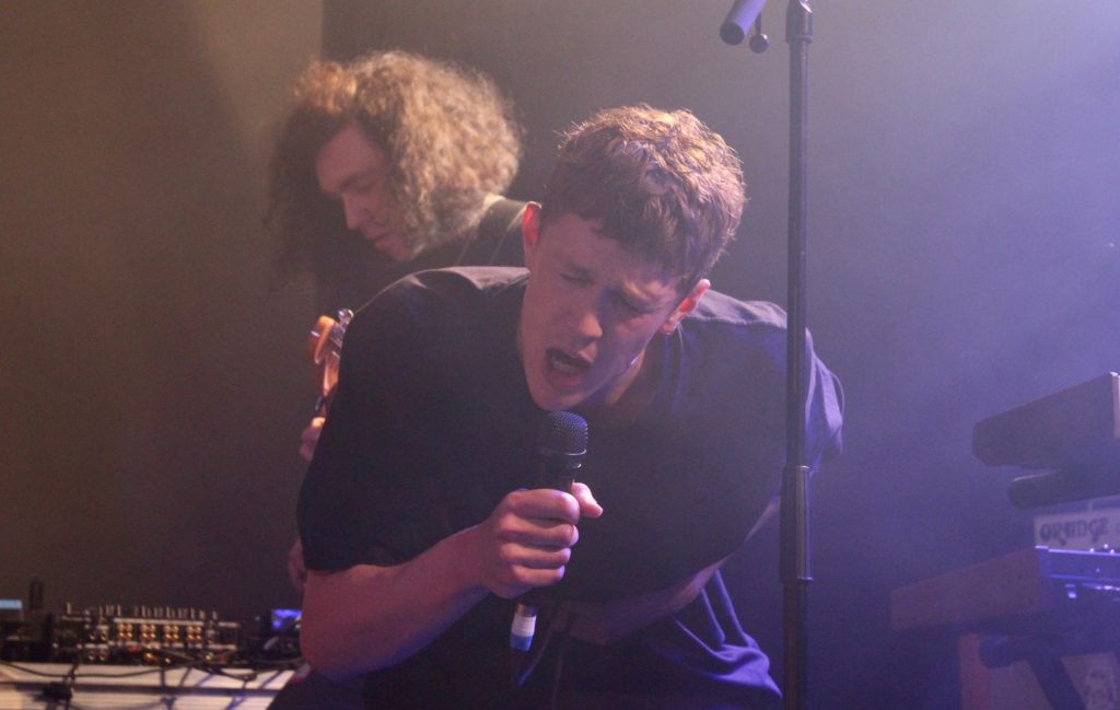 W H lung perform at Oslo, Hackney