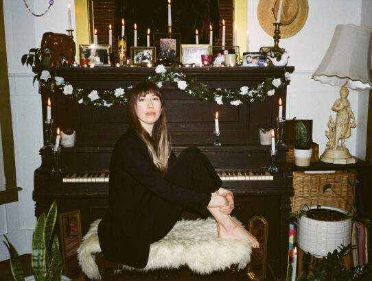 Jo Schornikow at piano