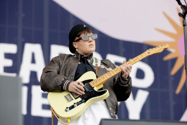 Girlband -BT25 Girlband -BT25