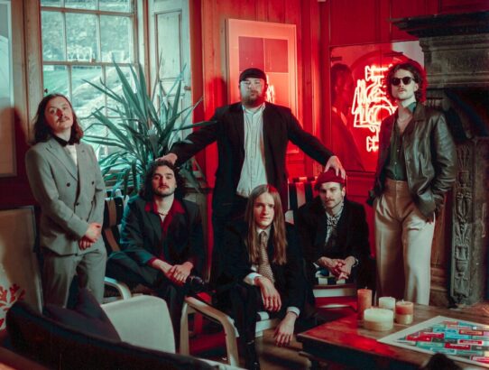 cvc_press_shot_immersed